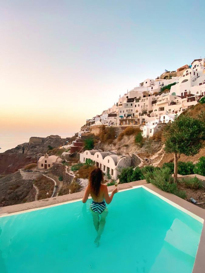 Old Castle Oia Villa Exterior photo