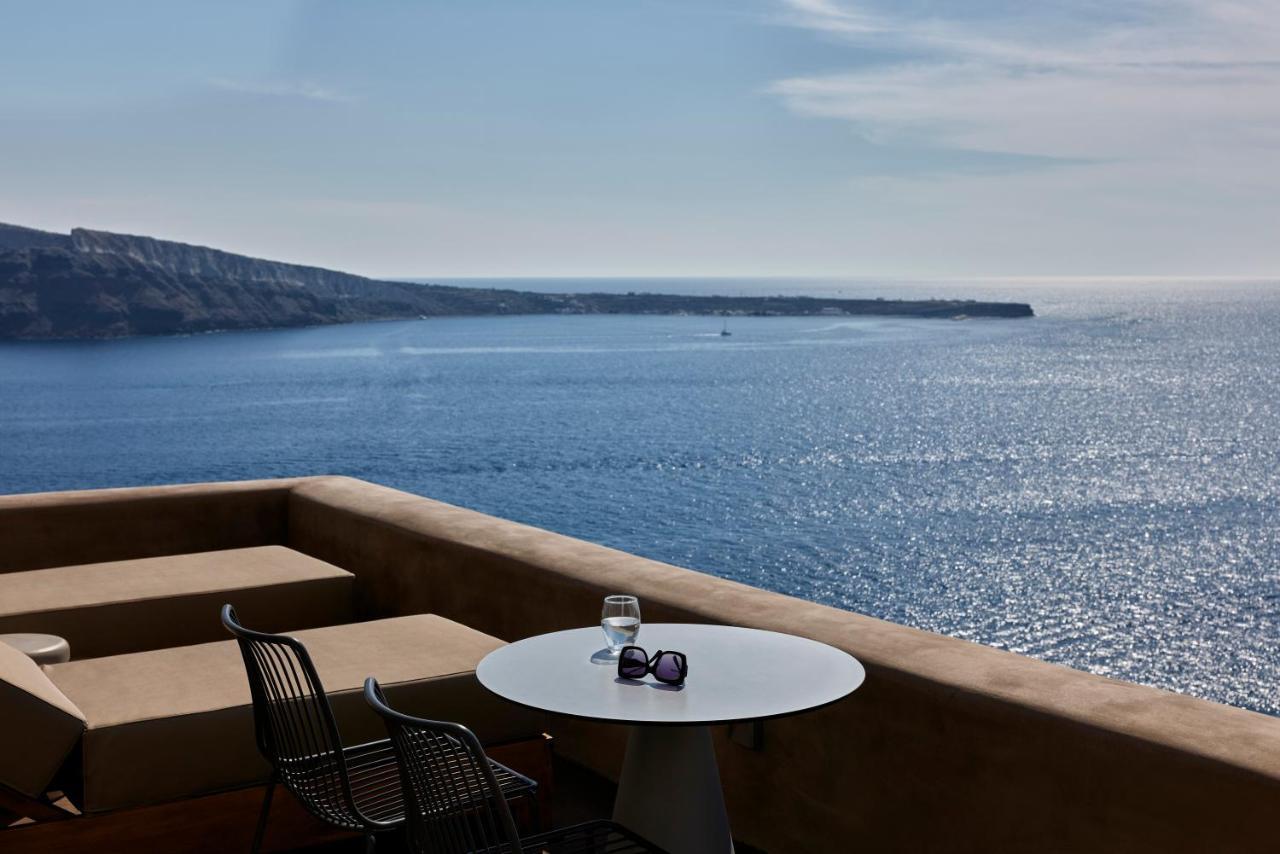 Old Castle Oia Villa Exterior photo